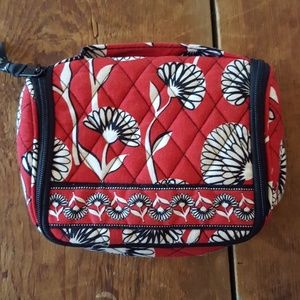 Vera Bradley mini hanging cosmetic organizer